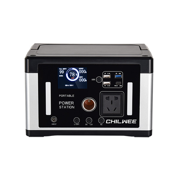 700W Smart Solar Generator សម្រាប់​ការ​បញ្ចូល​ភ្លើង​បំភ្លឺ​ពេល​អាសន្ន